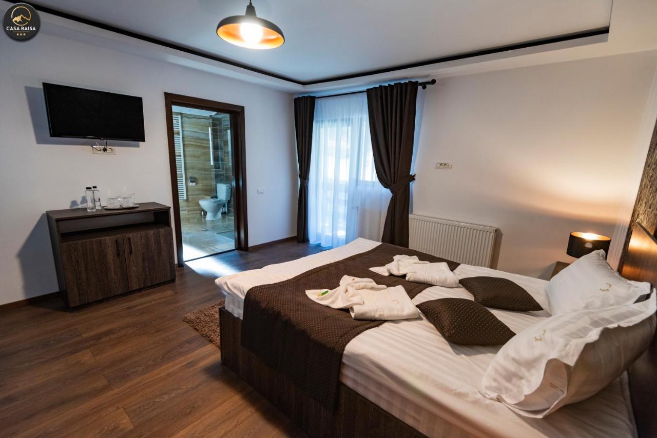 Casa Raisa Hotel Busteni Bagian luar foto