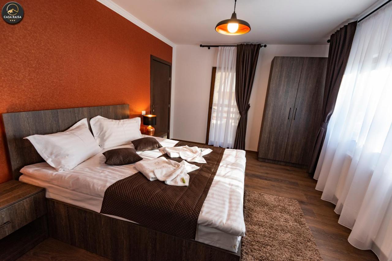 Casa Raisa Hotel Busteni Bagian luar foto