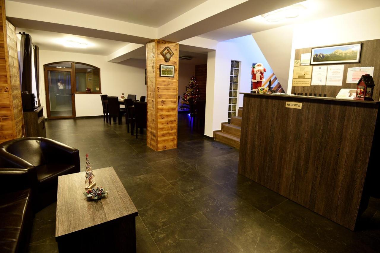 Casa Raisa Hotel Busteni Bagian luar foto